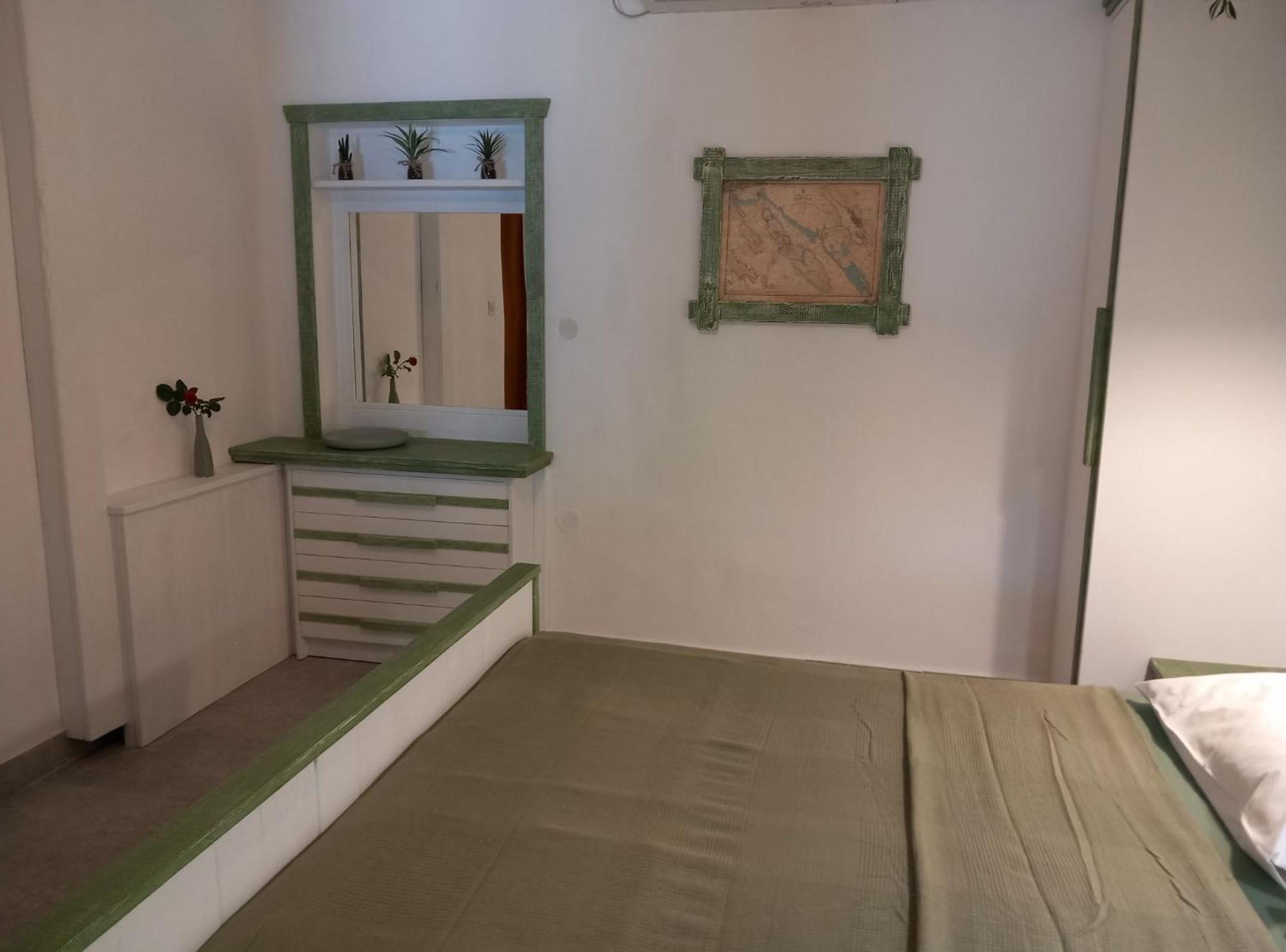 Guest House Green Corner Supetarska Draga Eksteriør bilde