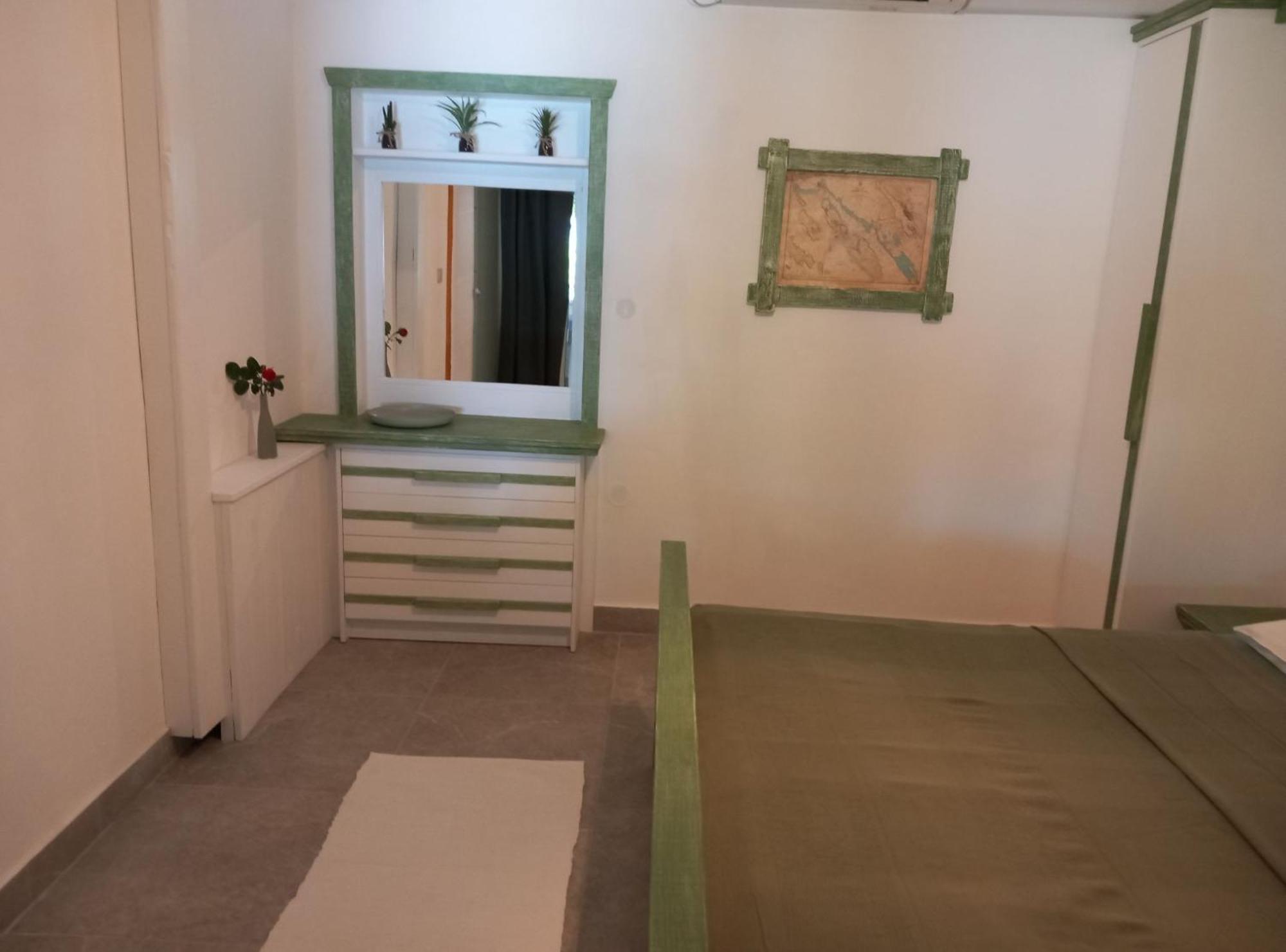 Guest House Green Corner Supetarska Draga Eksteriør bilde
